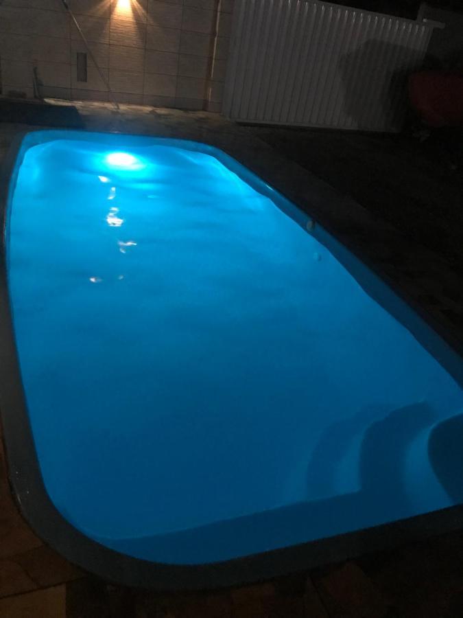Casa Nova Com Piscina Proxima A Praia E Menos De 3Km Do Centro De Ubatuba Esterno foto